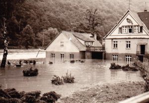1965: Katastrophen-Hochwasser